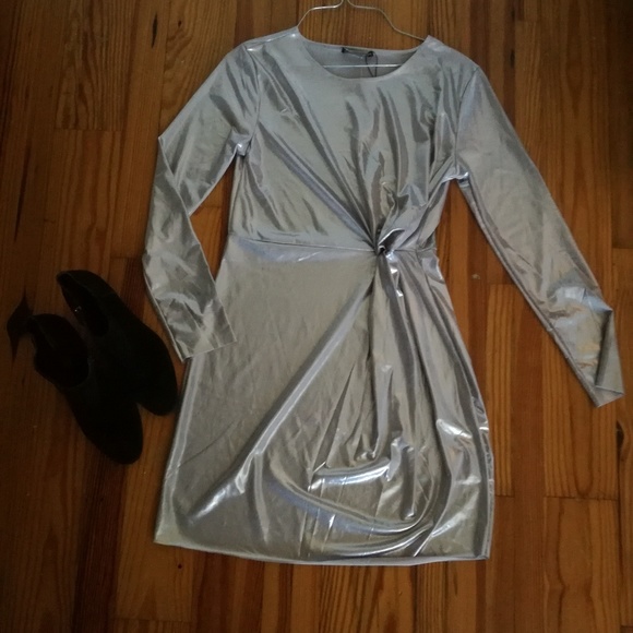 Zara metallic silver mini dress. - Picture 6 of 8